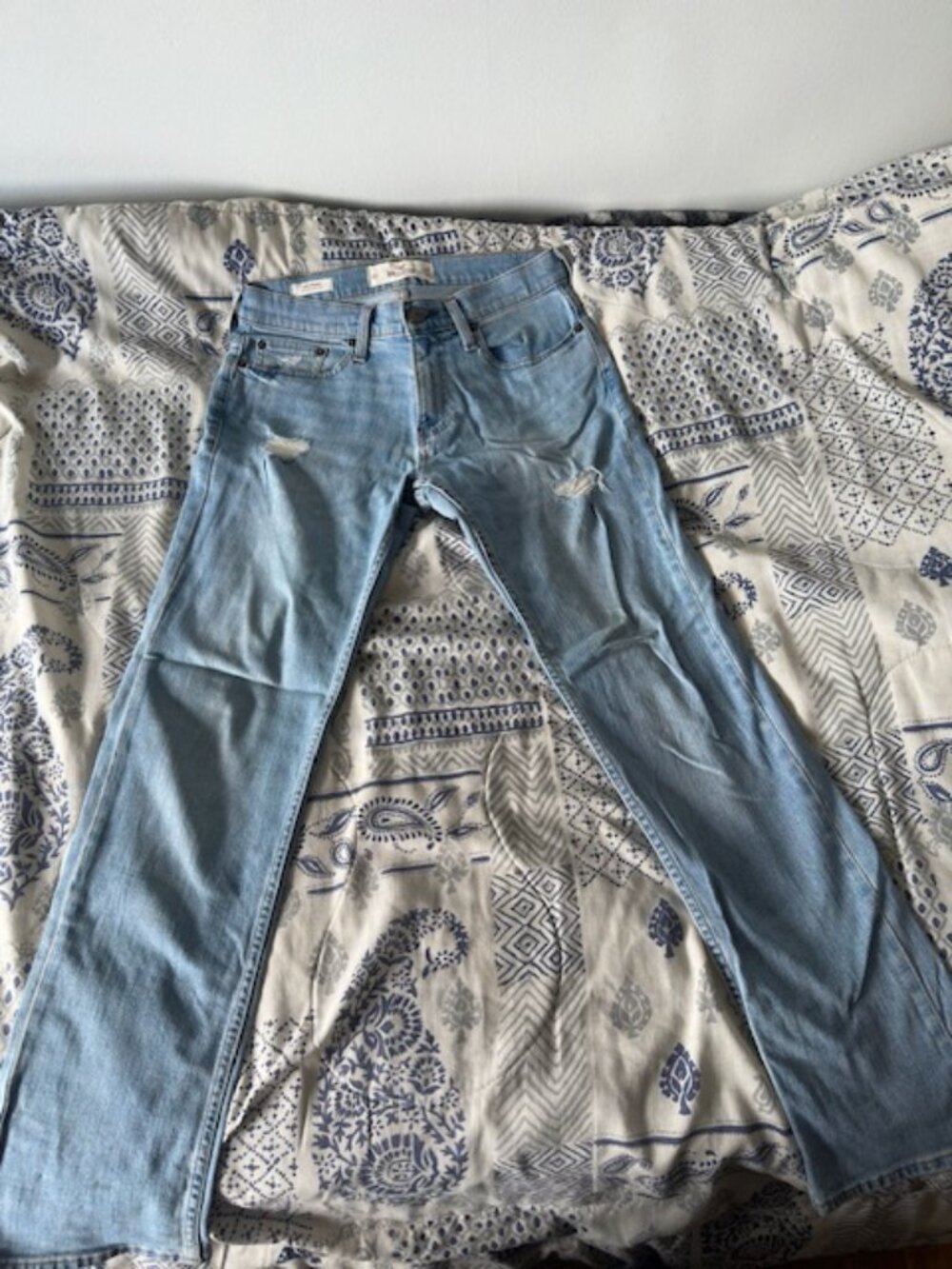 Hollister Jeans Size 28x30